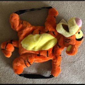 Vintage 2000’s unused Disney tigger backpack